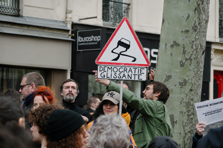 « La belle âme et la critique de la démocratie » par Harold Bernat